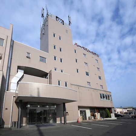 Isesaki Harvest Hotel Esterno foto